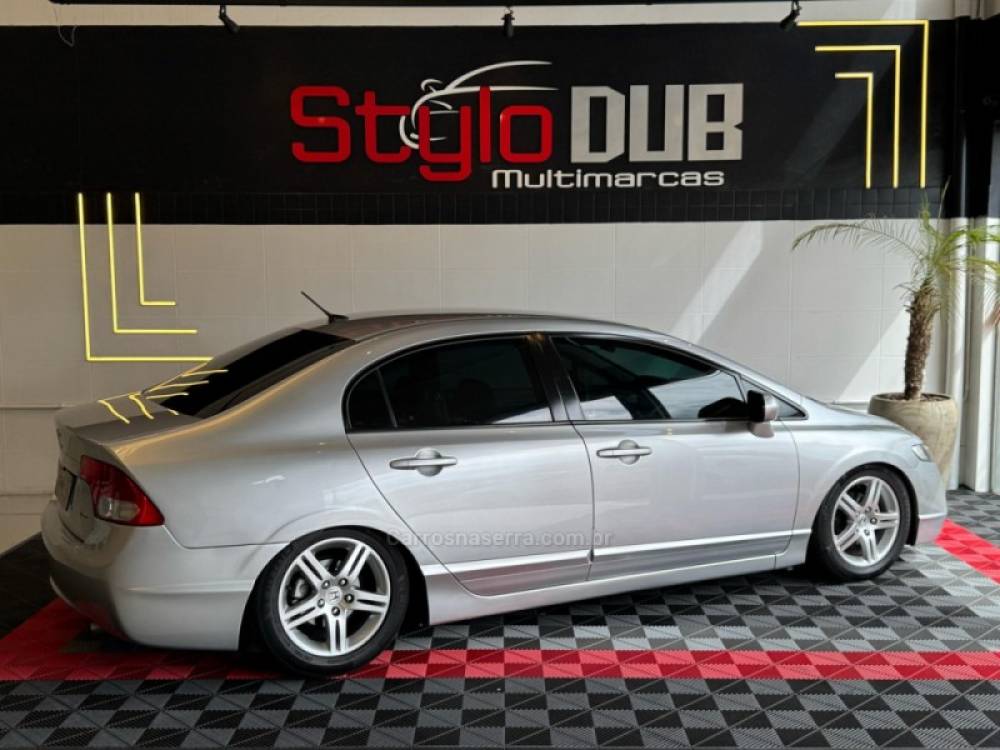 HONDA - CIVIC - 2007/2007 - Prata - R$ 48.900,00