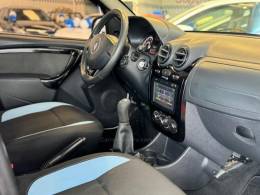 RENAULT - SANDERO - 2014/2014 - Prata - R$ 36.900,00