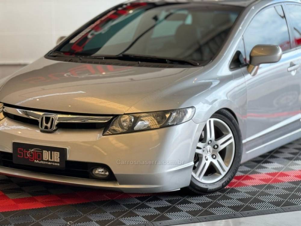 HONDA - CIVIC - 2007/2007 - Prata - R$ 48.900,00