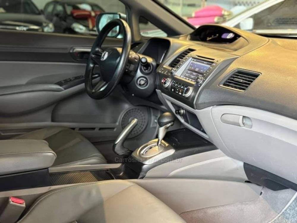 HONDA - CIVIC - 2007/2007 - Prata - R$ 48.900,00