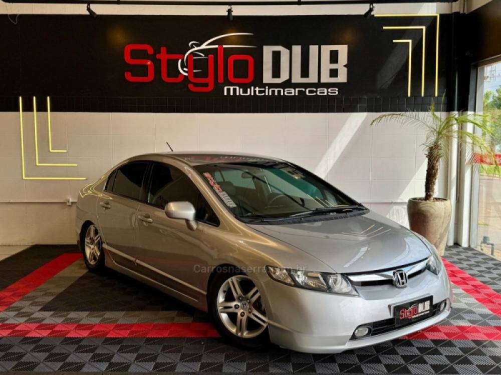 HONDA - CIVIC - 2007/2007 - Prata - R$ 48.900,00